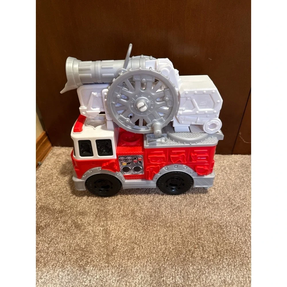 PlayDoh Wheels Fire Truck E610 - Fire Truck only